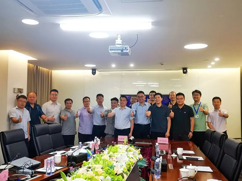 同频共振 合作共赢 | 尊龙凯时股份与白云电气签订战略合作框架协议