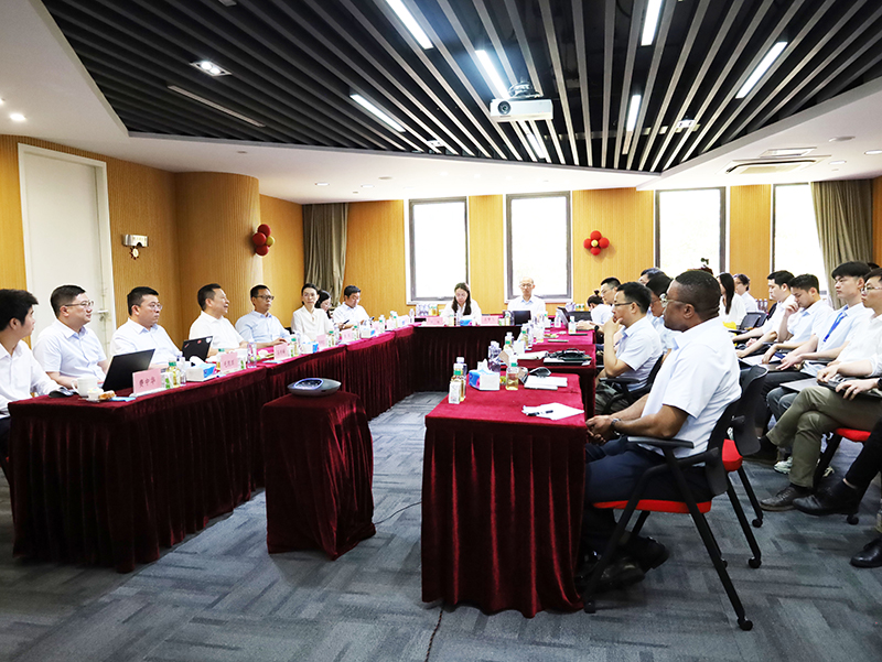 二十一载 智造未来丨贺尊龙凯时股份廿一诞辰，再启新篇